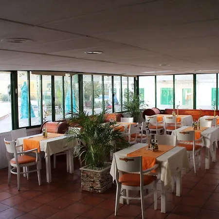 Faluas * Playa del Inglés